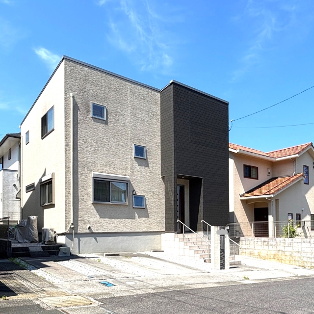 栗東市下戸山　中古戸建イメージ2 | 不動産売却ならL-planningへ